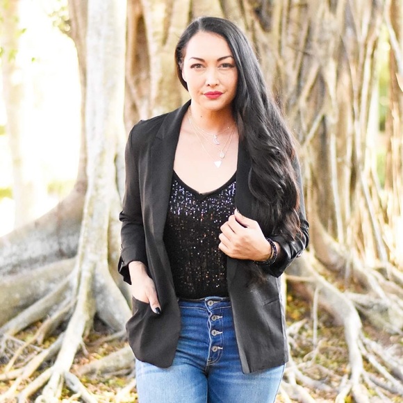 🚨1 Medium left! 3/4 Sleeve Black Blazer - Picture 2 of 5